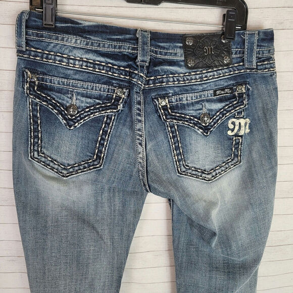 MISS ME BOOT CUT JEANS W EMBROIDERED POCKETS, SZ 30x29 inseam - Picture 10 of 16